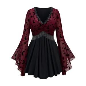 Rose Gal Plus Size 3X Gothic Moon Star Print Bell Sleeve Ruched Chain Tassel Top